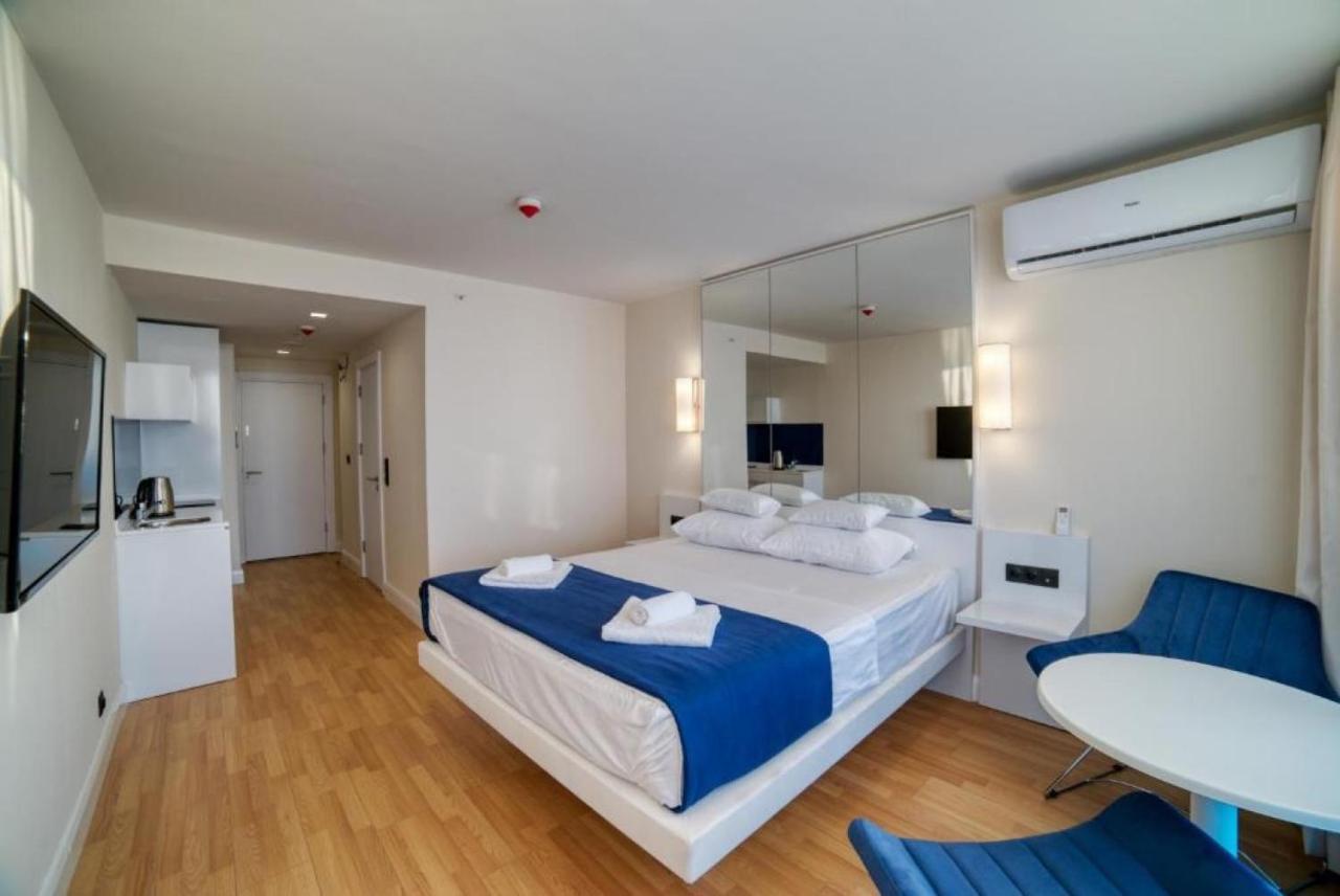 Panoramic Sea And City View Aparthotel In Orbi City Batumi Exterior foto