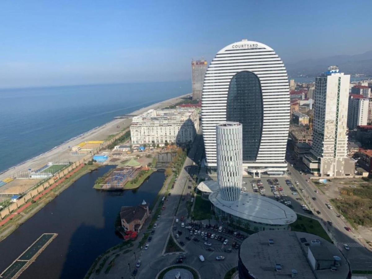 Panoramic Sea And City View Aparthotel In Orbi City Batumi Exterior foto